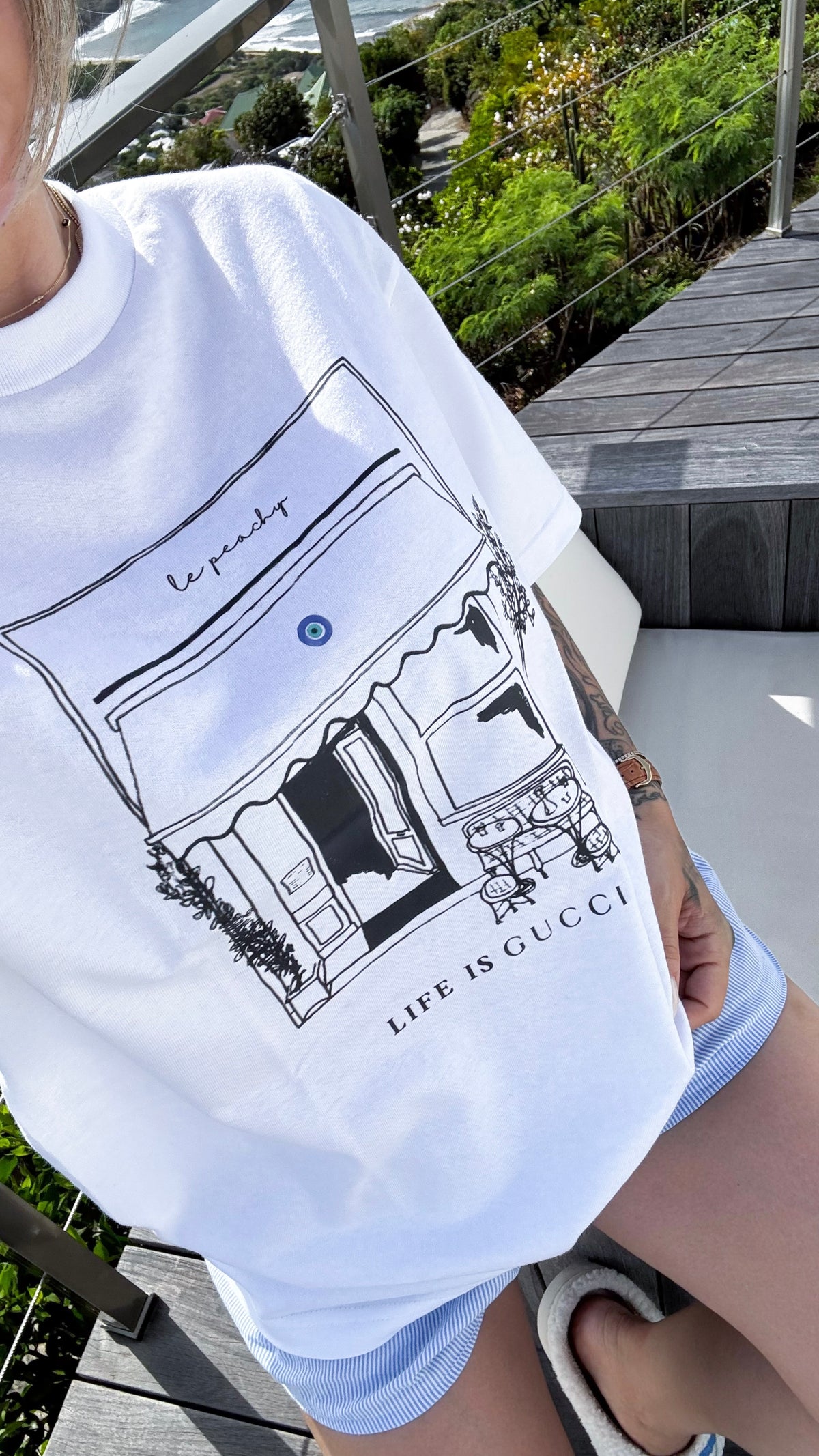 Le Cafè Tee