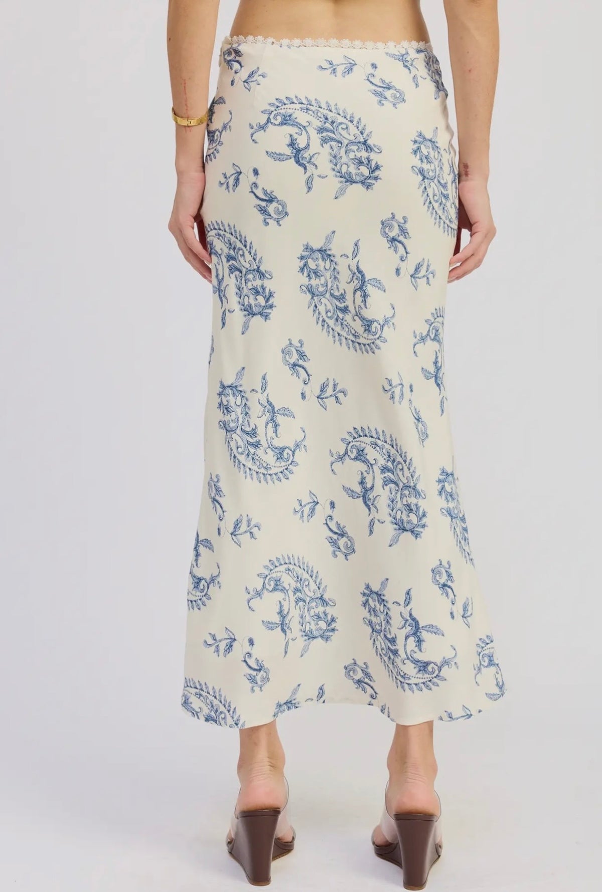 In Capri Skirt