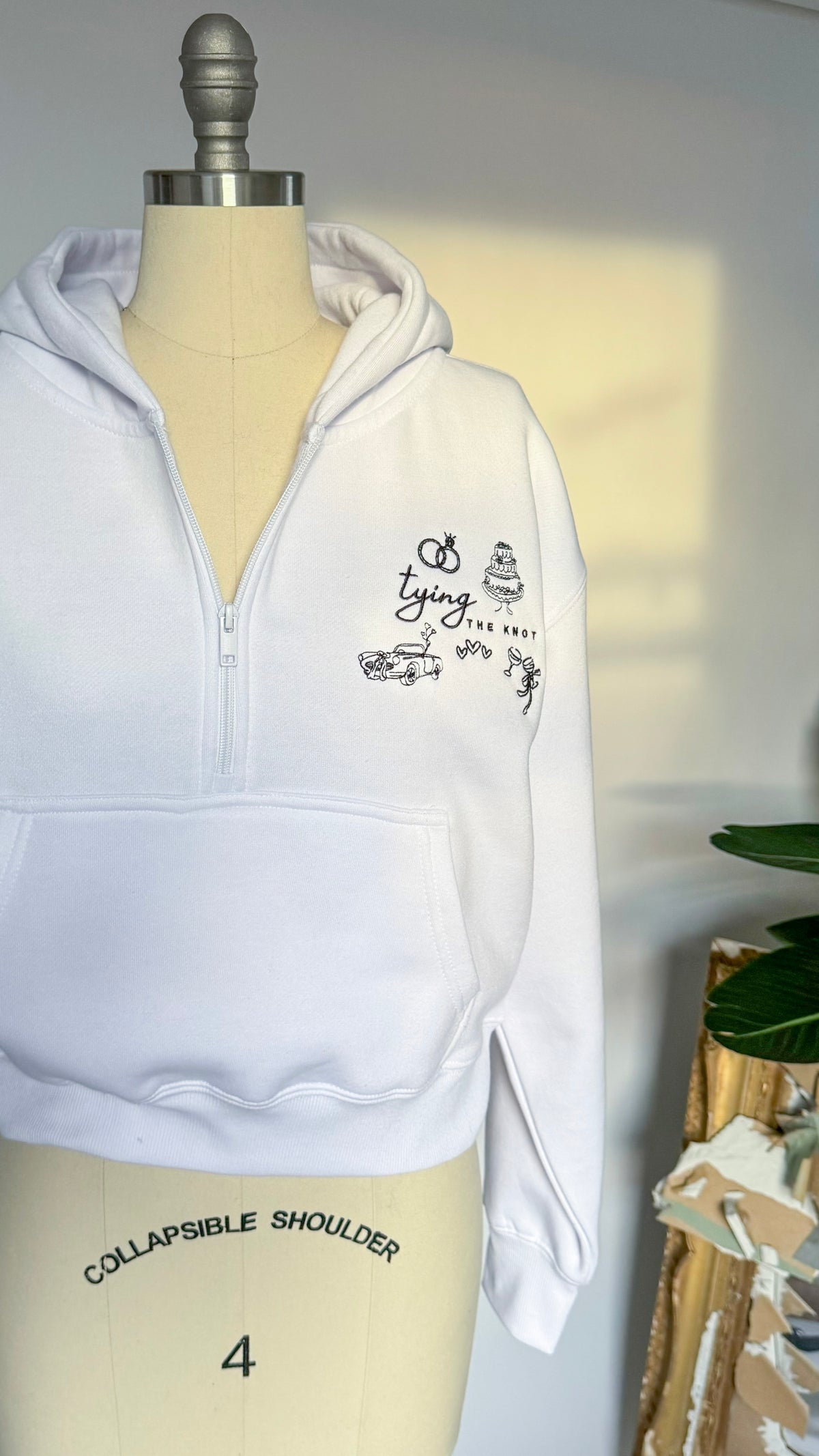 Le Fiancè Hoodie