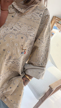The Lucky Paisley